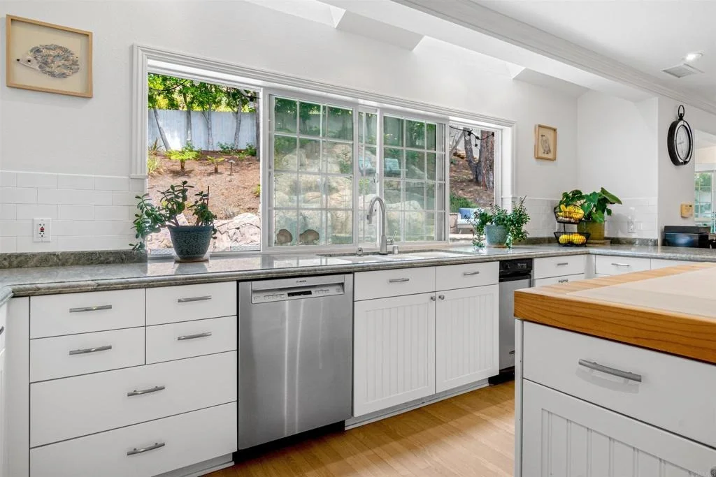 Photo of 3533 Calle Gavanzo
