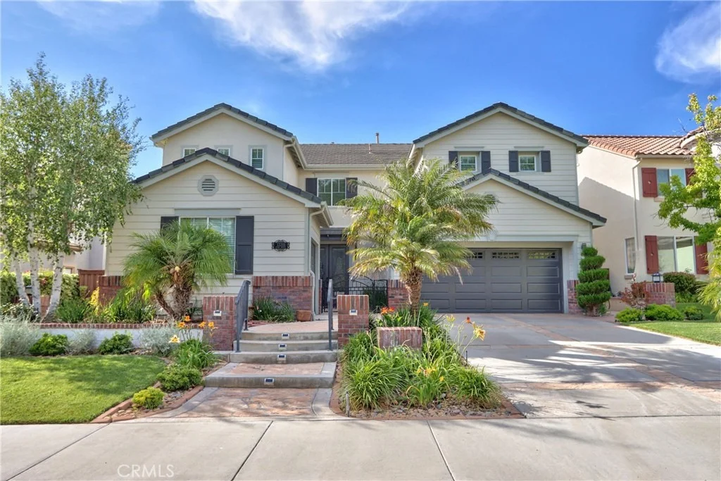 Photo of 33208 Rhine Ave.
