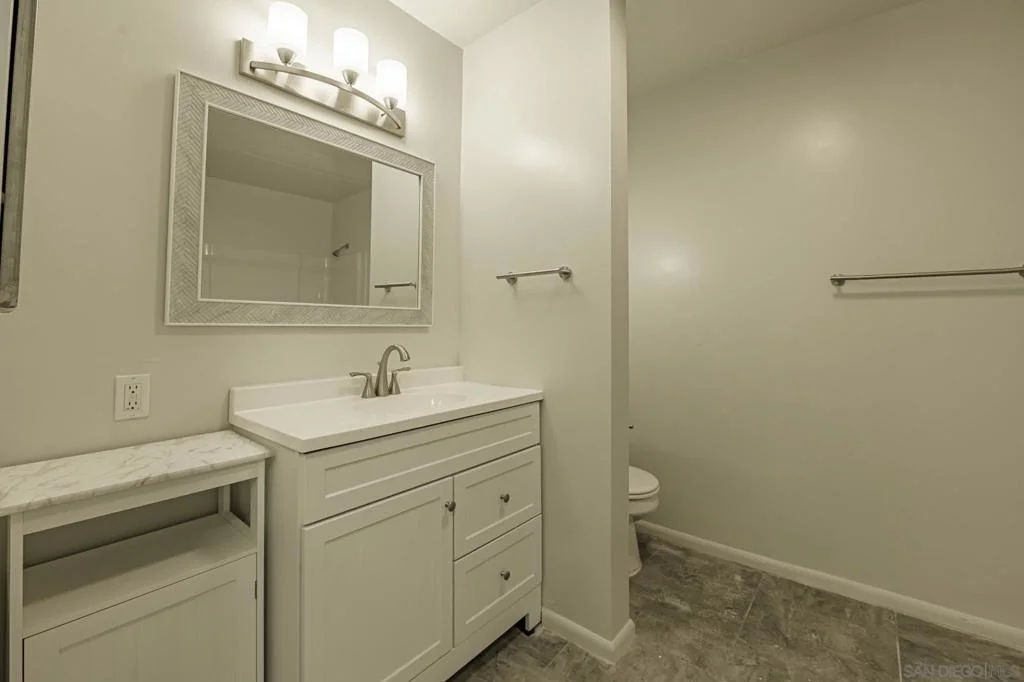 Photo of 14949 Woods Valley