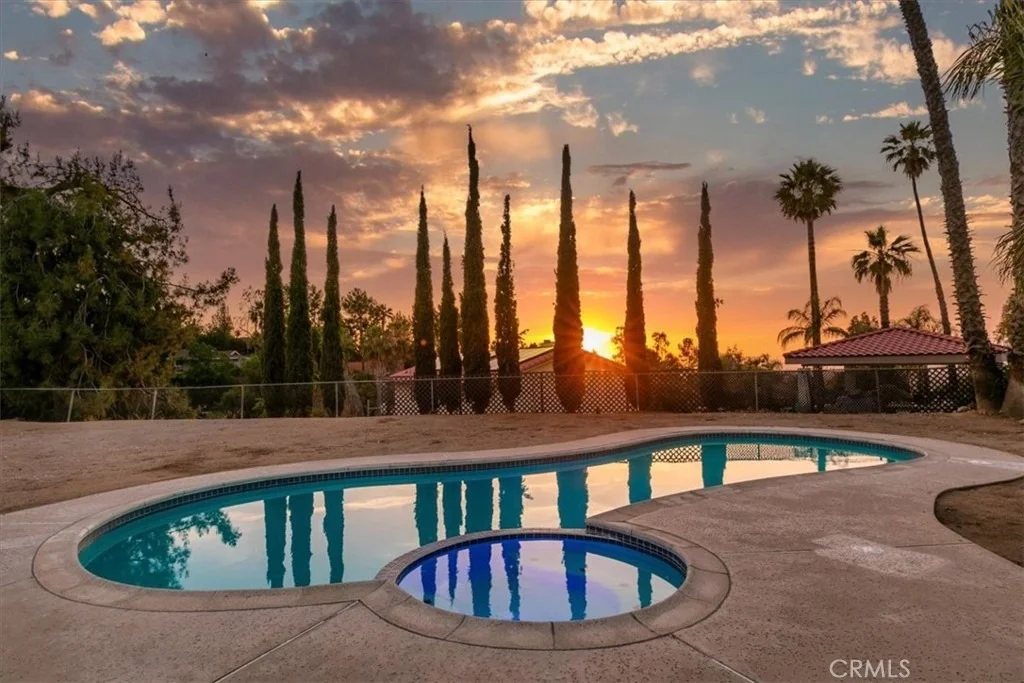 Photo of 15745 Saddleback Road