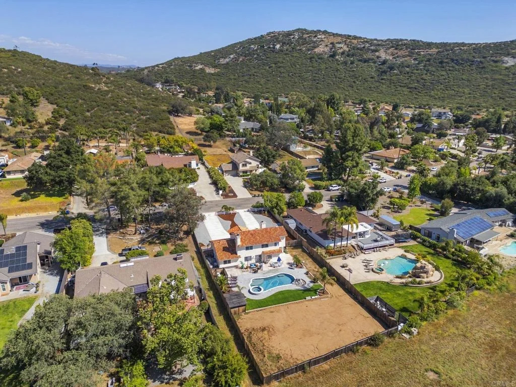 Photo of 16252 Swartz Canyon Road