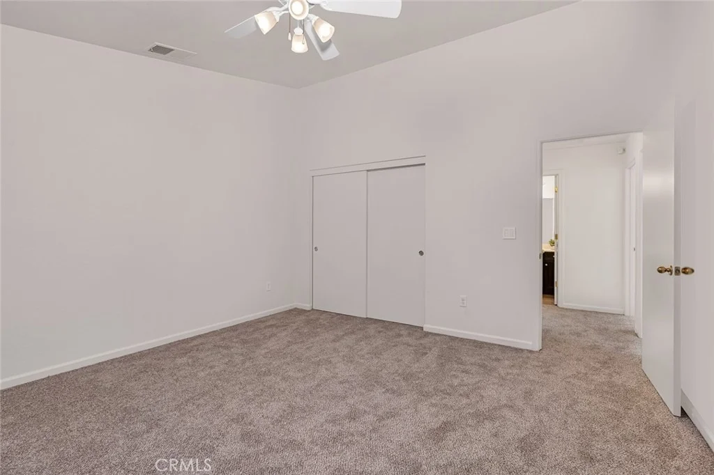 Photo of 2835 N Drake