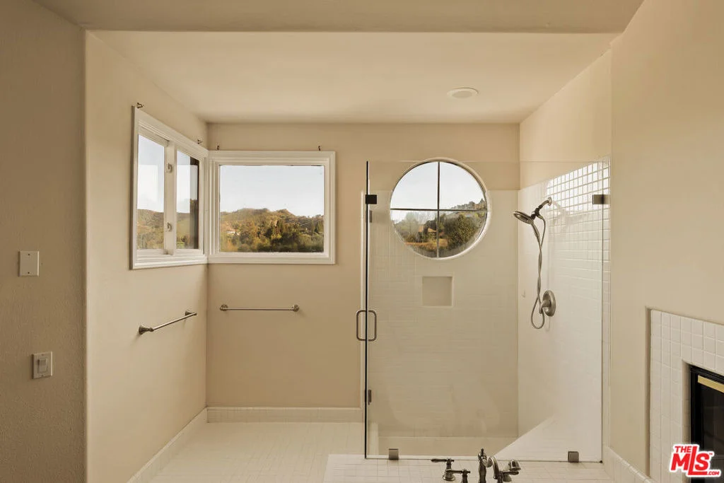 Photo of 23216 Park Corniche