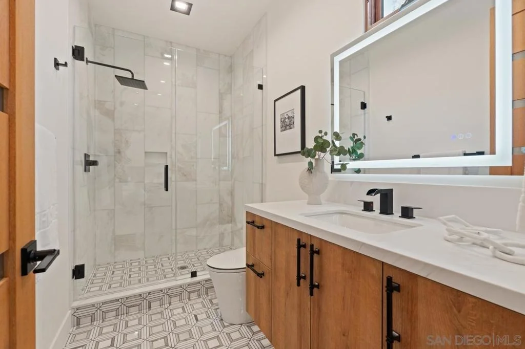 Photo of 5758 Las Palomas