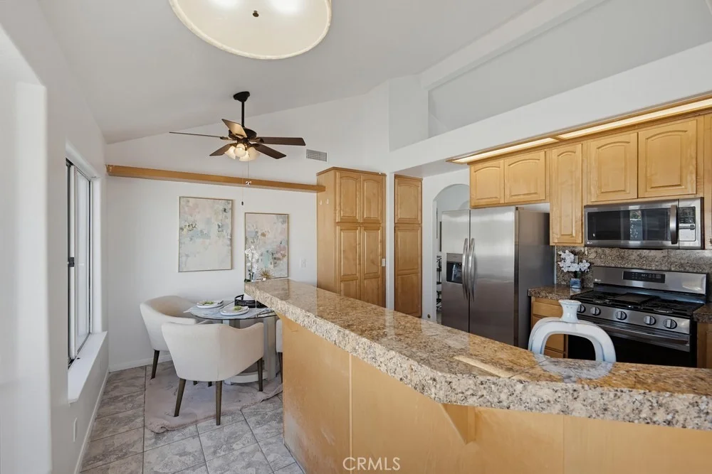 Photo of 40120 Paseo Del Sol