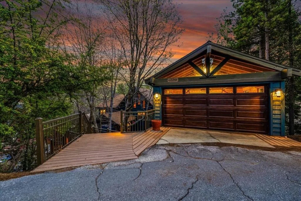 Photo of 26623 Hillcrest Lane