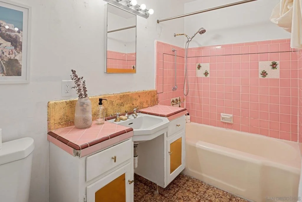 Photo of 8500 Hillcrest