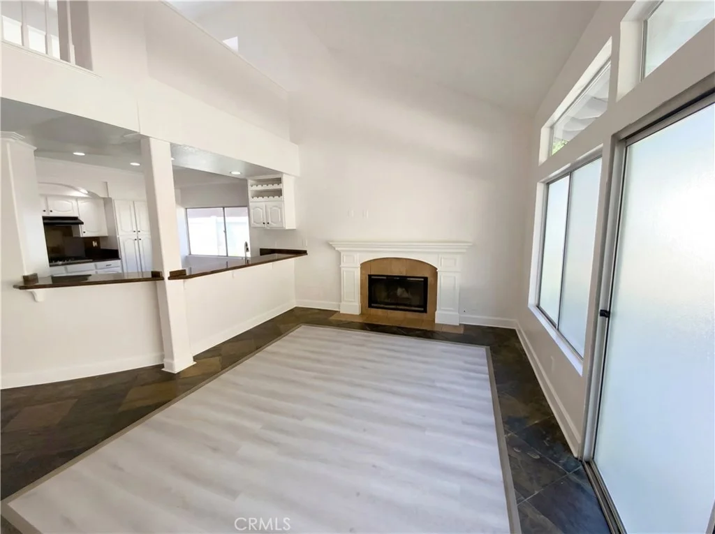 Photo of 3303 Deaver