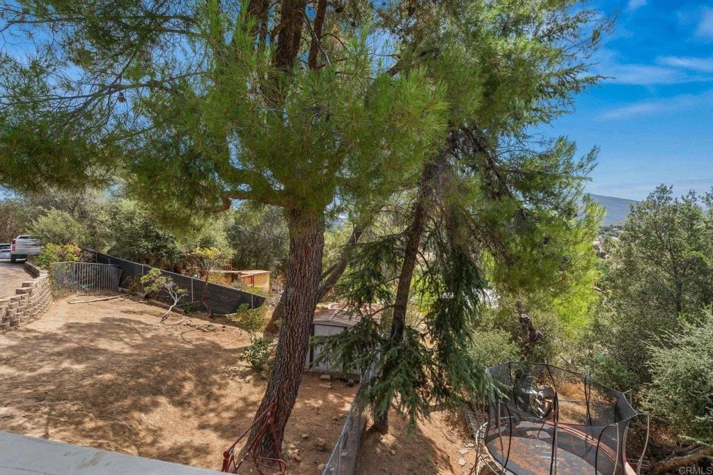 Photo of 9421 Elm Dr