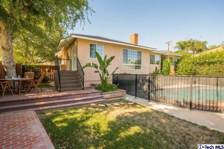 Photo of 72 Sierra Madre Boulevard