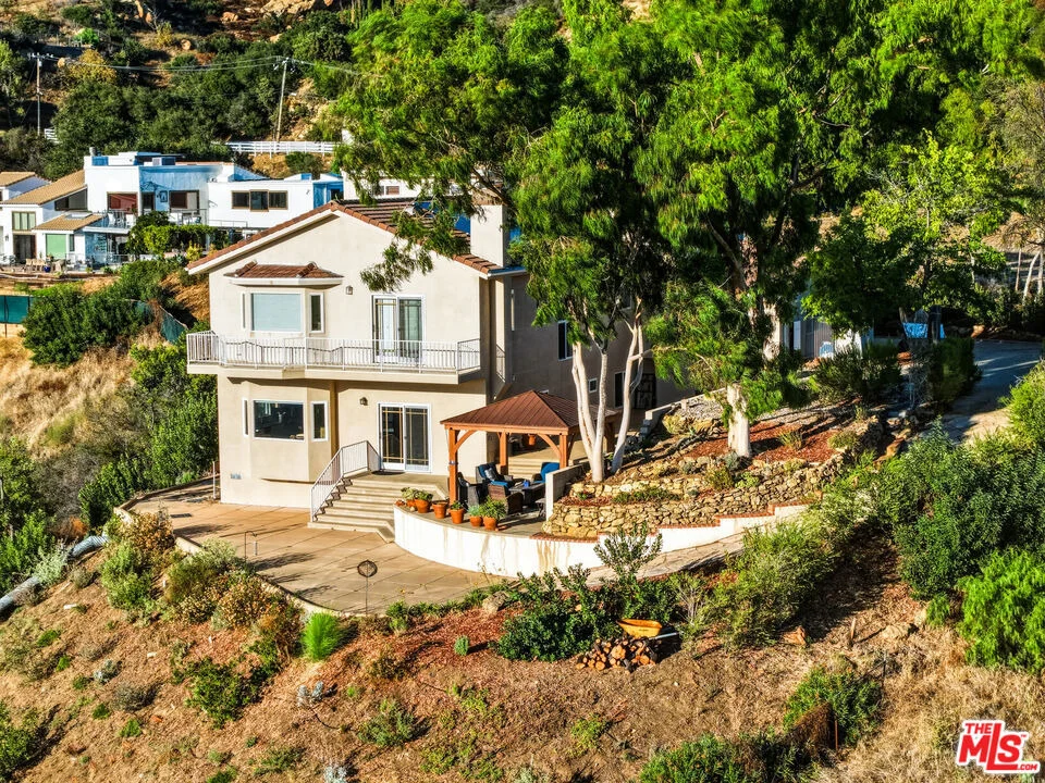 Photo of 229 Lorine Lane