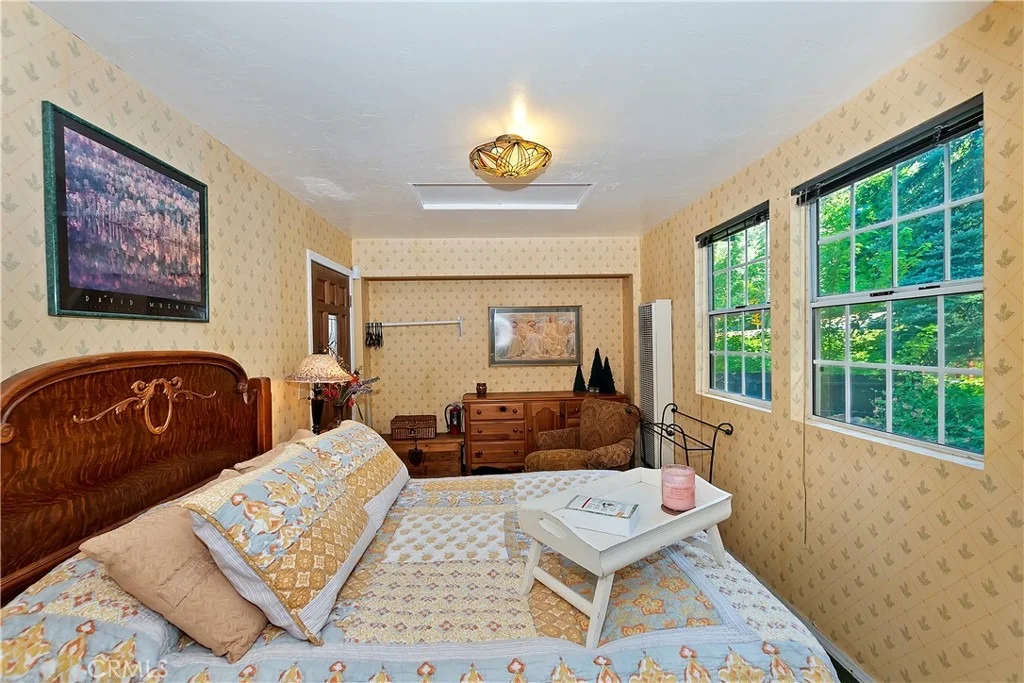 Photo of 23280 Brookside Road