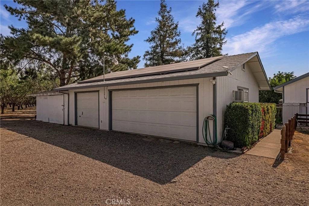 Photo of 7652 Cutting Avenue