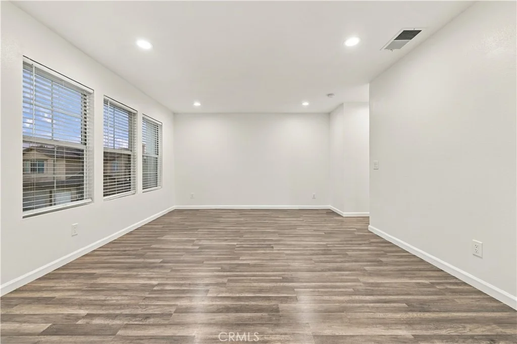 Photo of 1222 Valiant Street