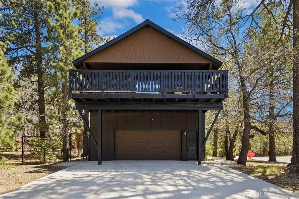 Photo of 1584 Wolf Road