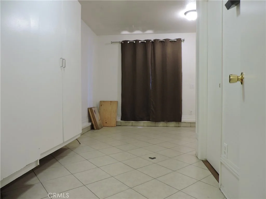 Photo of 657 Knoll