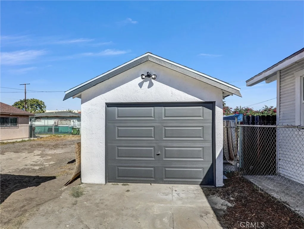 Photo of 315 W Cedar Street