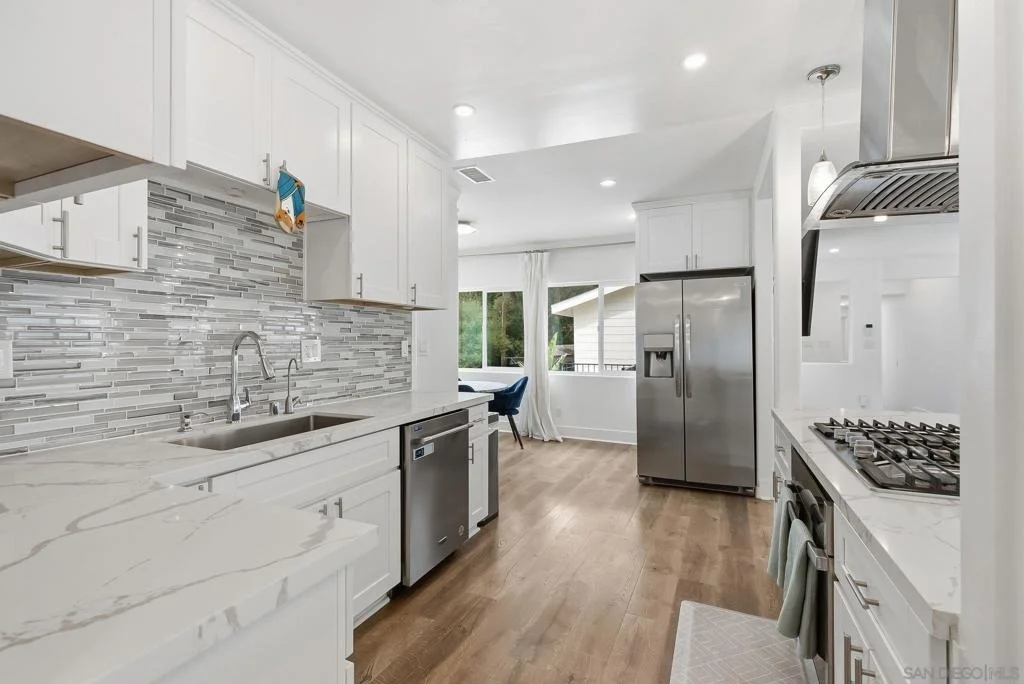 Photo of 10243 Canyon