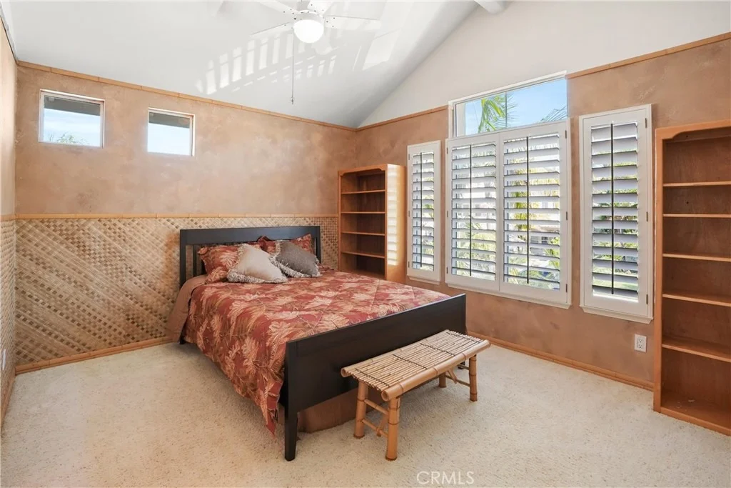Photo of 3007 Vina Vial