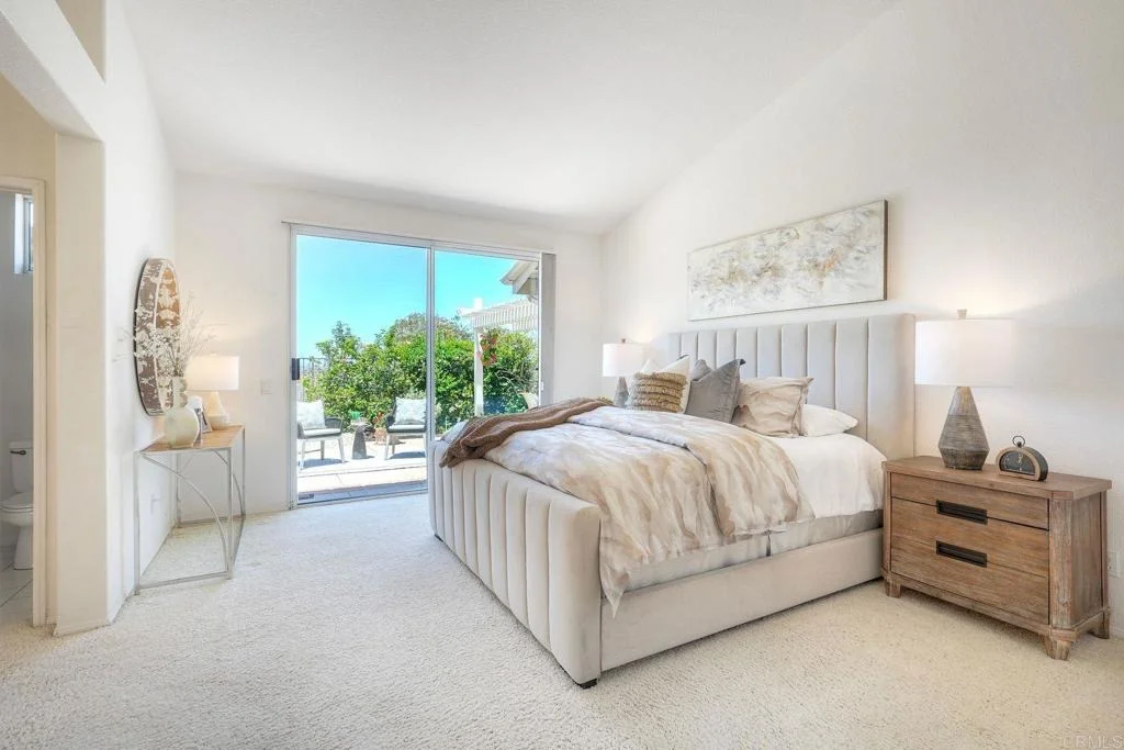 Photo of 5060 Avenida De La Plata
