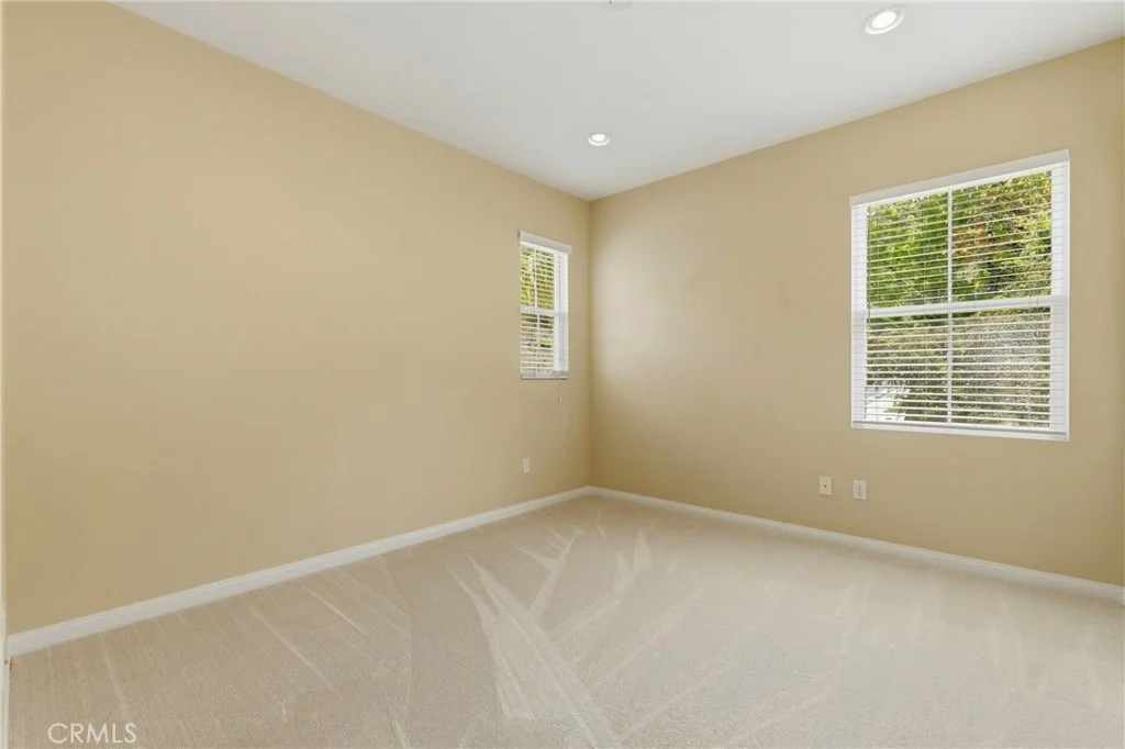 Photo of 1014 Skyline Place