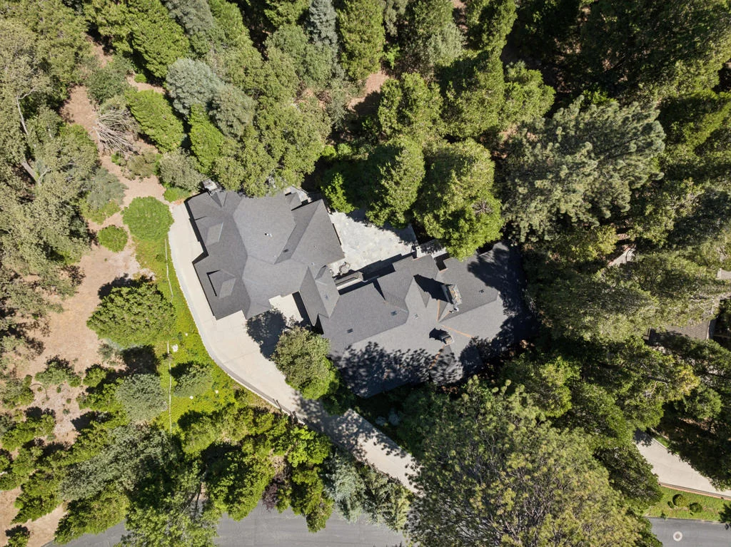 Photo of 391 Cedar Ridge Drive