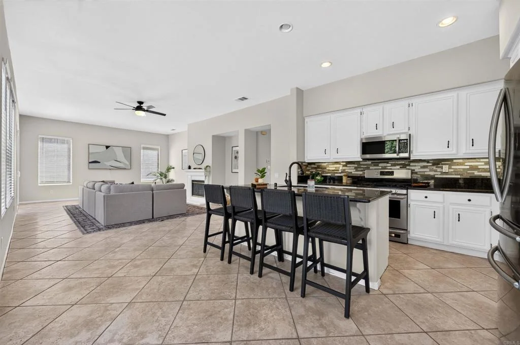 Photo of 417 Corte Calypso