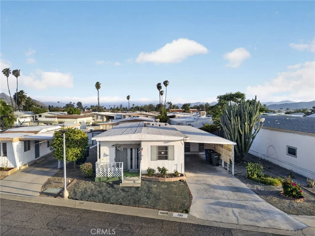 Photo of 760 Santa Clara