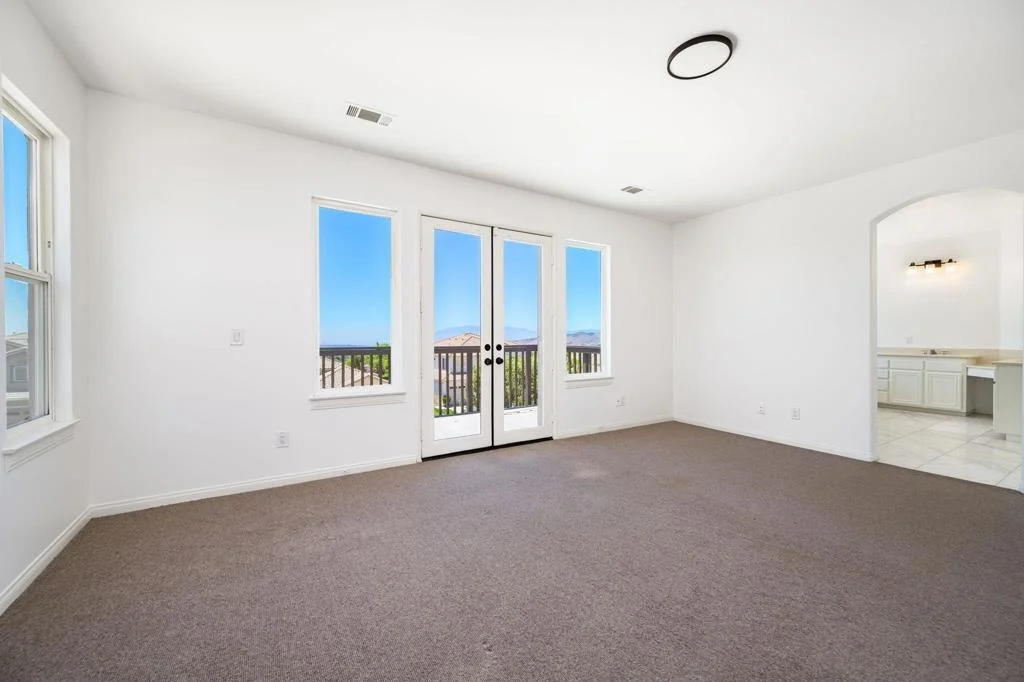 Photo of 13435 Canyon Crest Road