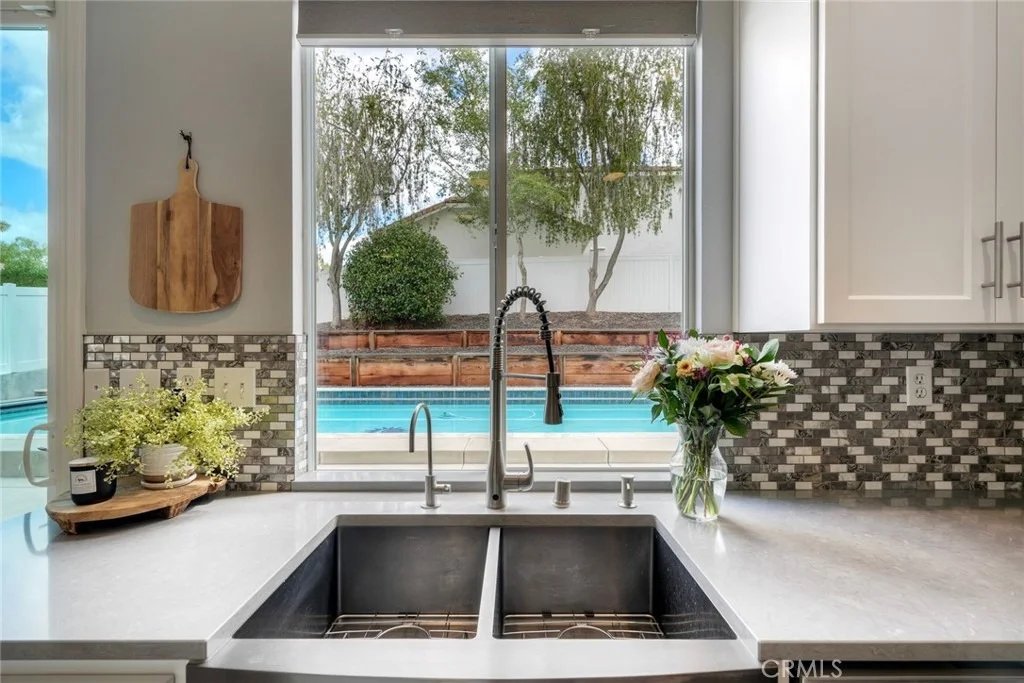 Photo of 3404 Lake Circle