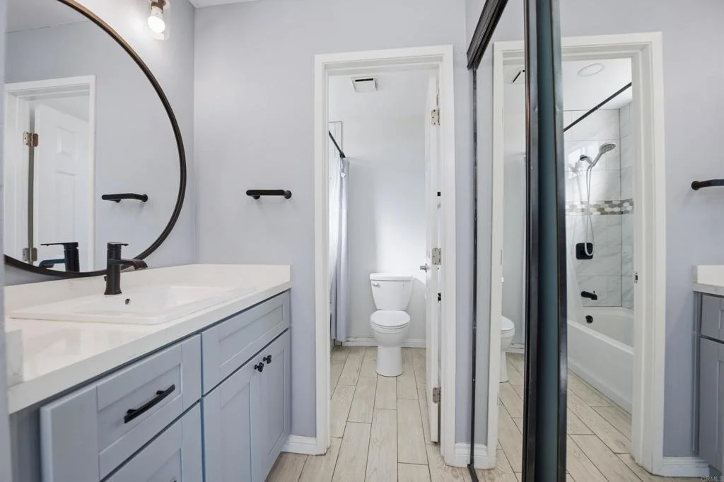 Photo of Unit 102 at 2035 Lakeridge Circle