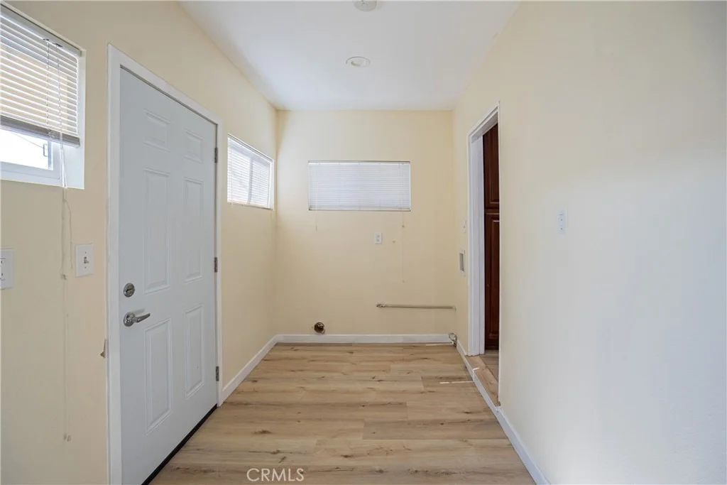 Photo of 12519 Roseton