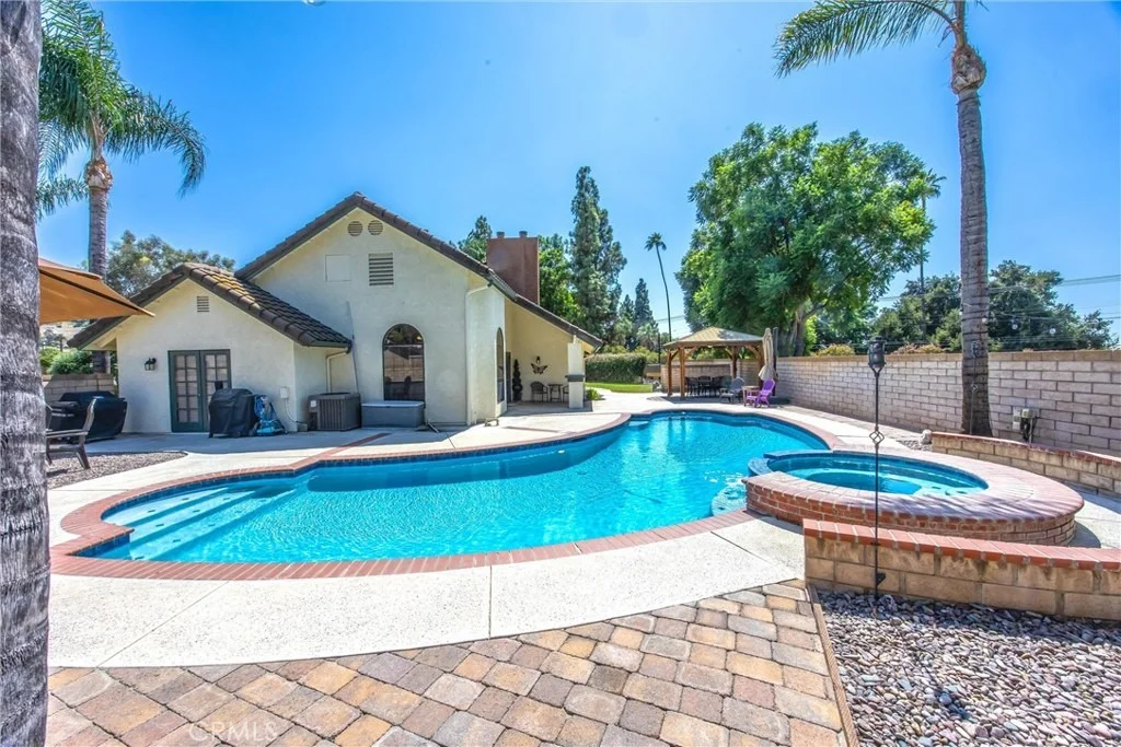 Photo of 5857 Dora Court