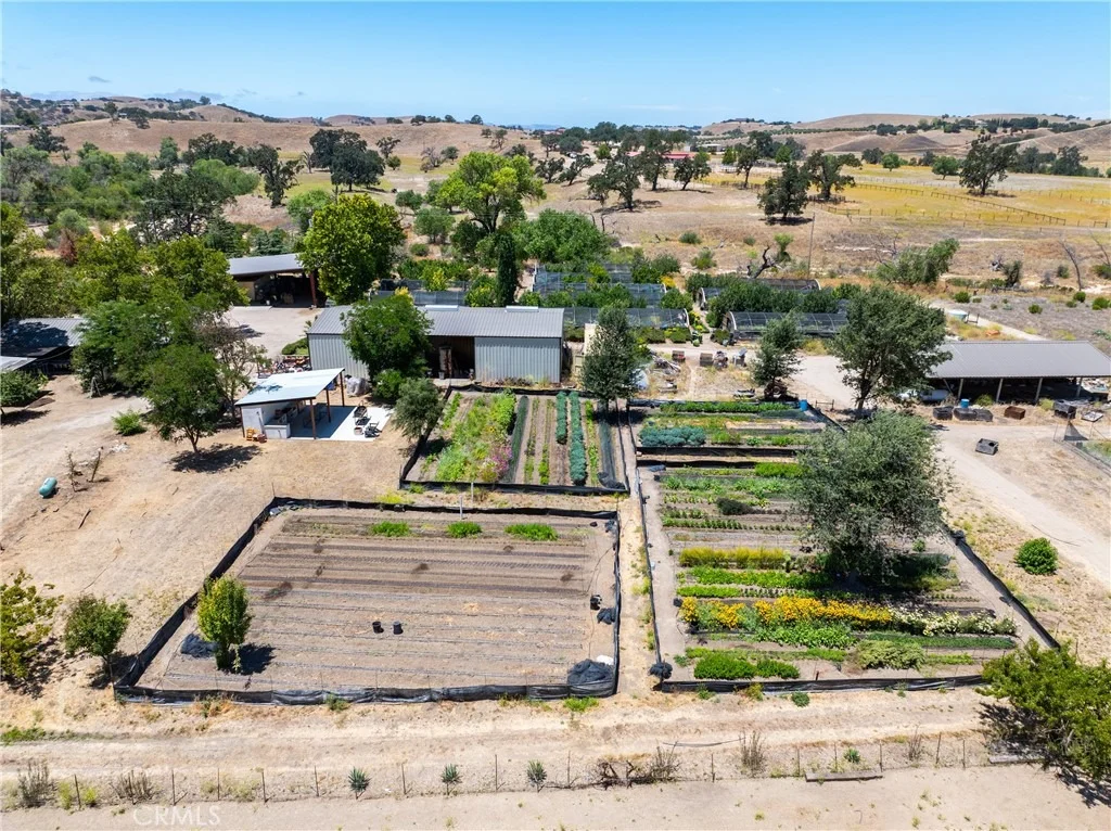 Photo of 5750 El Pharo