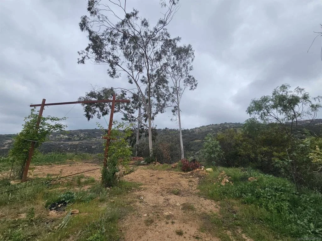 Photo of 6465 Rainbow Heights