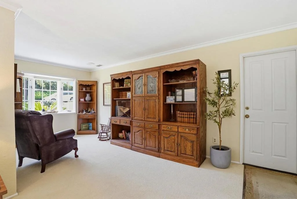 Photo of 6859 Avenida Andorra