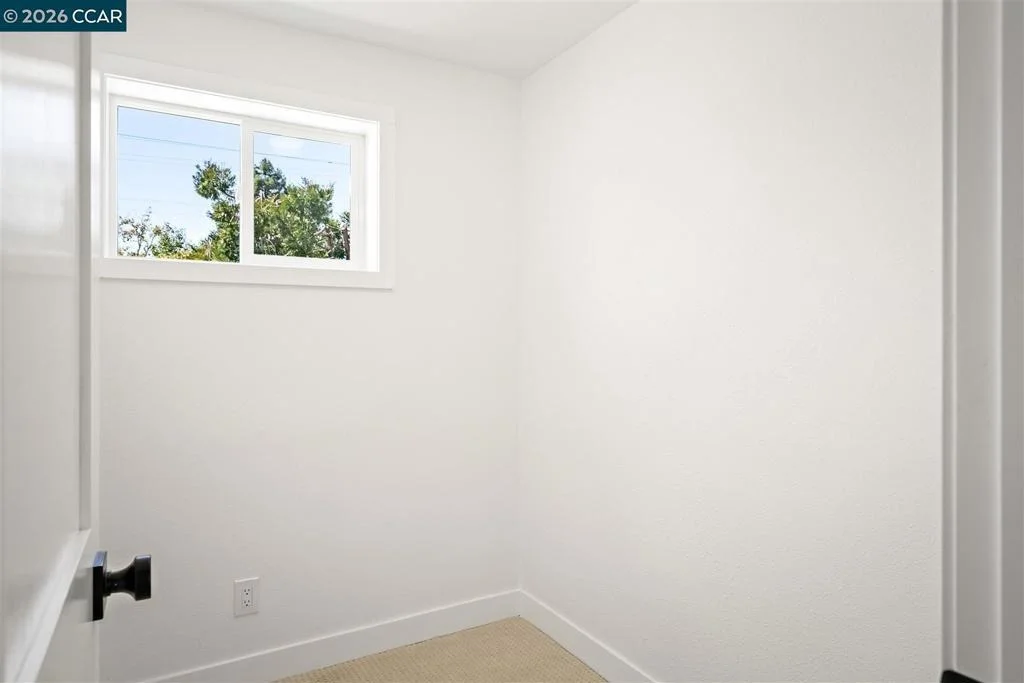 Photo of 2703 Mathews St