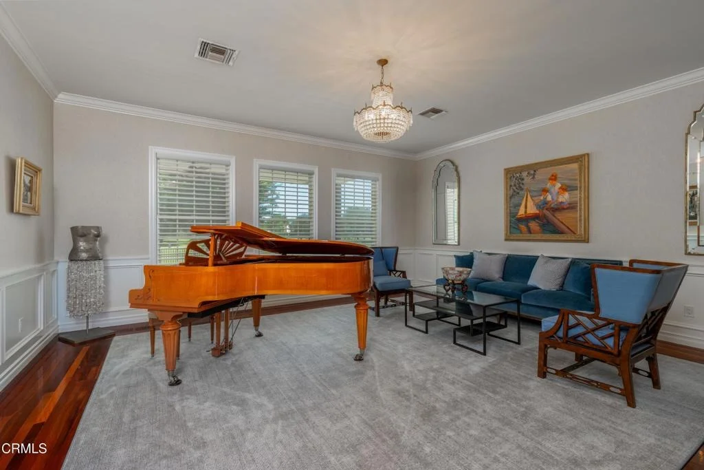 Photo of 2300 Weybridge Drive