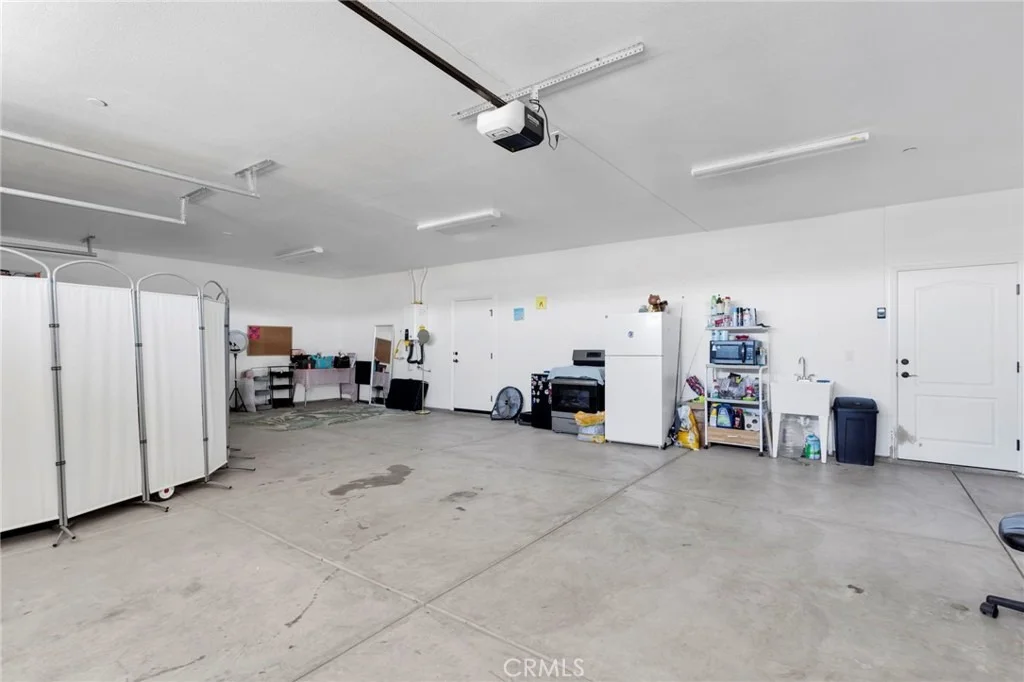 Photo of 18237 Valencia Street