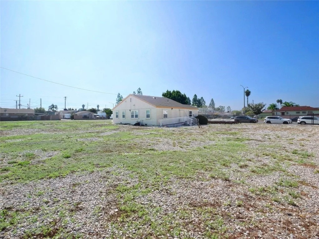 Photo of 22108 Avalon