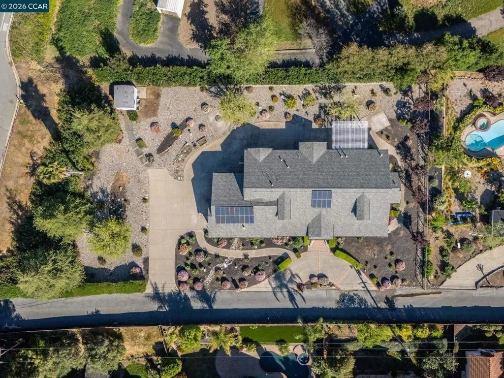 Photo of 8106 Marsh Creek Rd