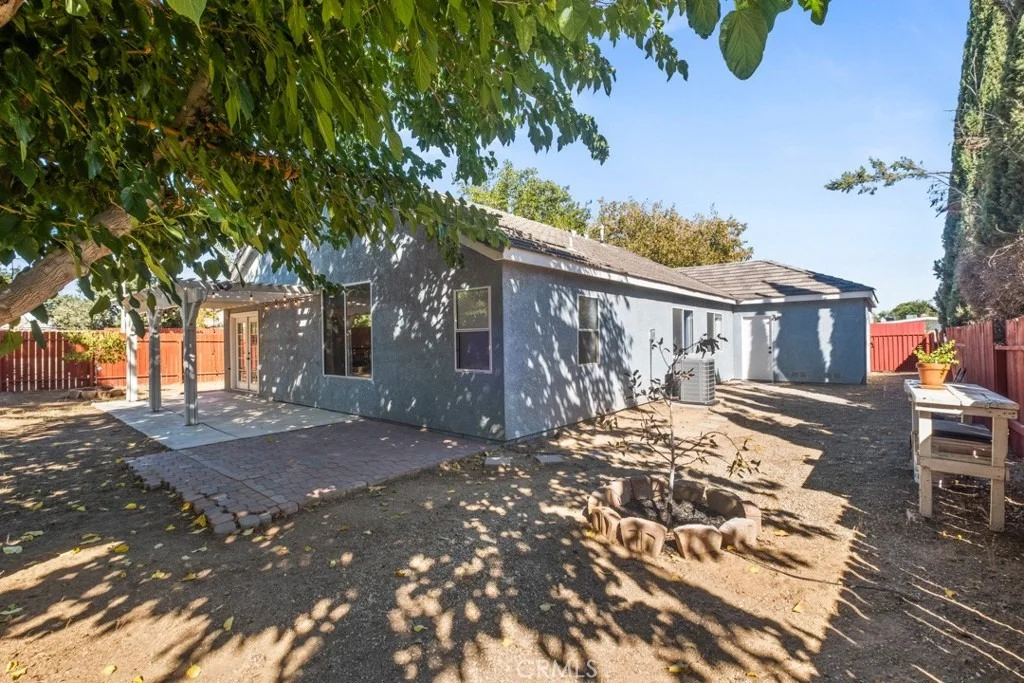 Photo of 42555 La Gabriella Drive