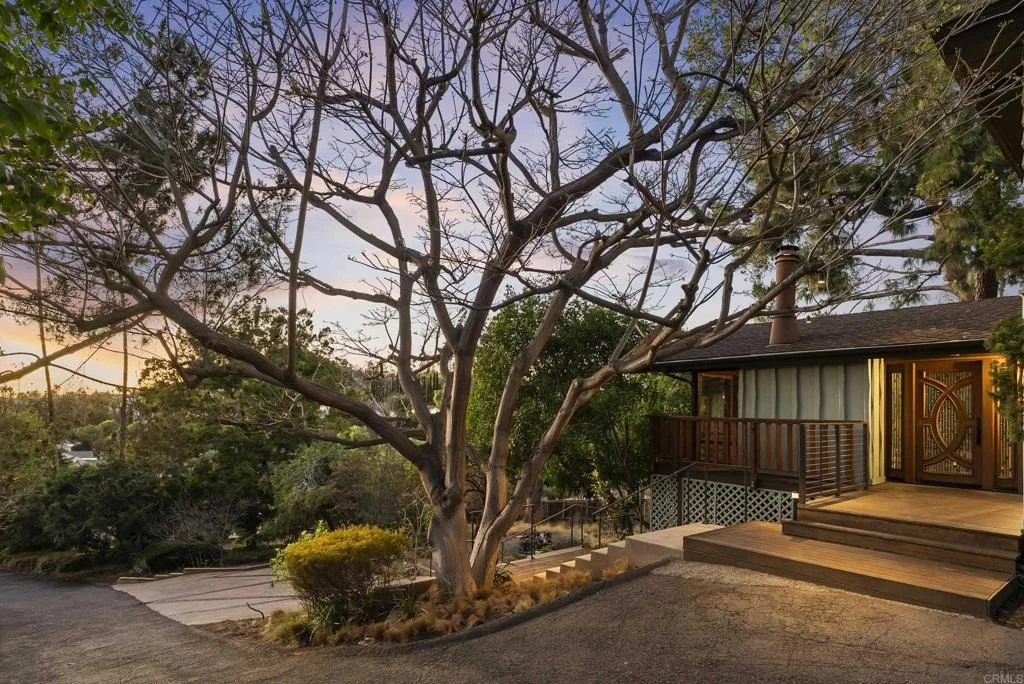 Photo of 4525 Lyons Drive