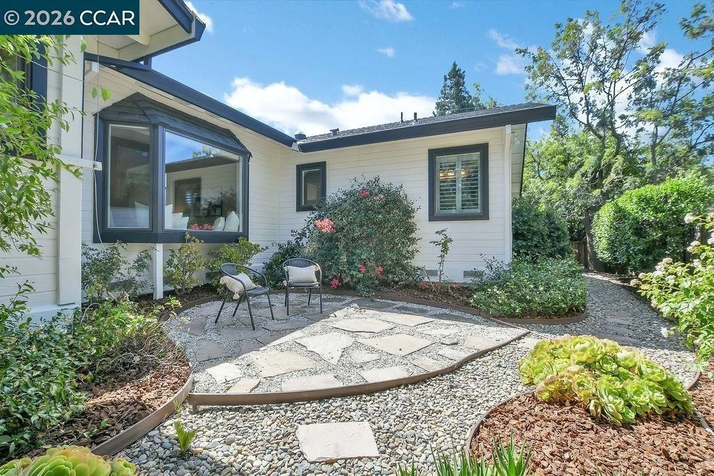 Photo of 403 Midway Place