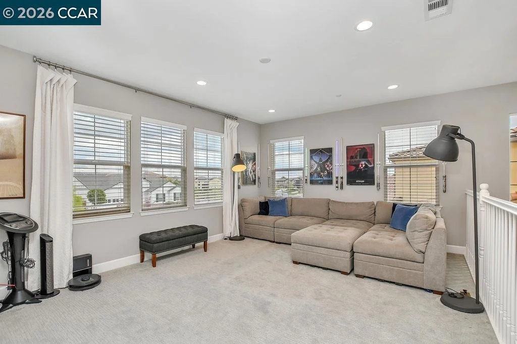 Photo of 5449 Mountain Ridge Way