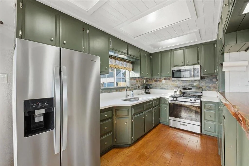 Photo of 913 Mount Doble Drive