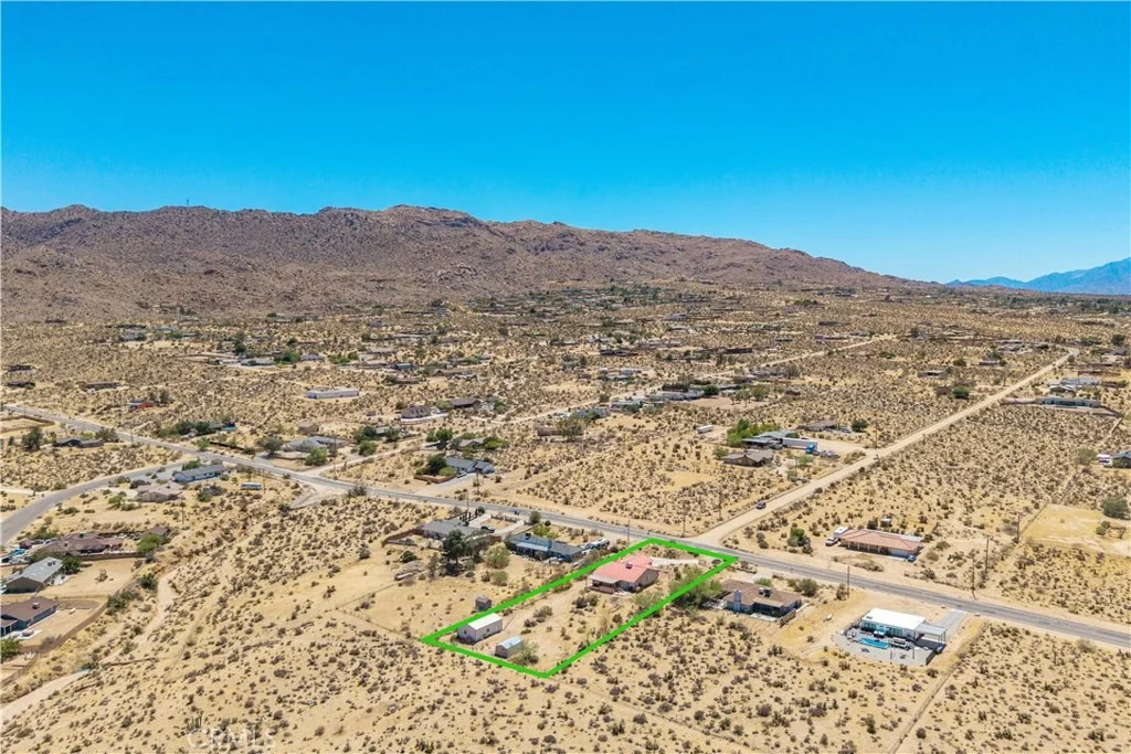 Photo of 7381 Sunset Road