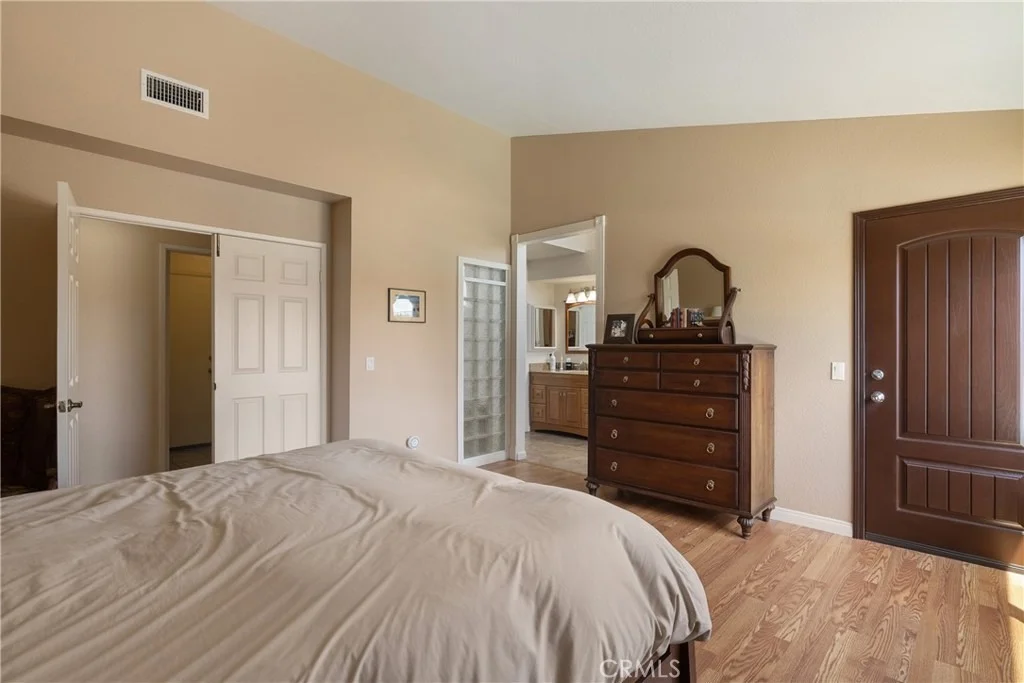 Photo of 2528 Sloan