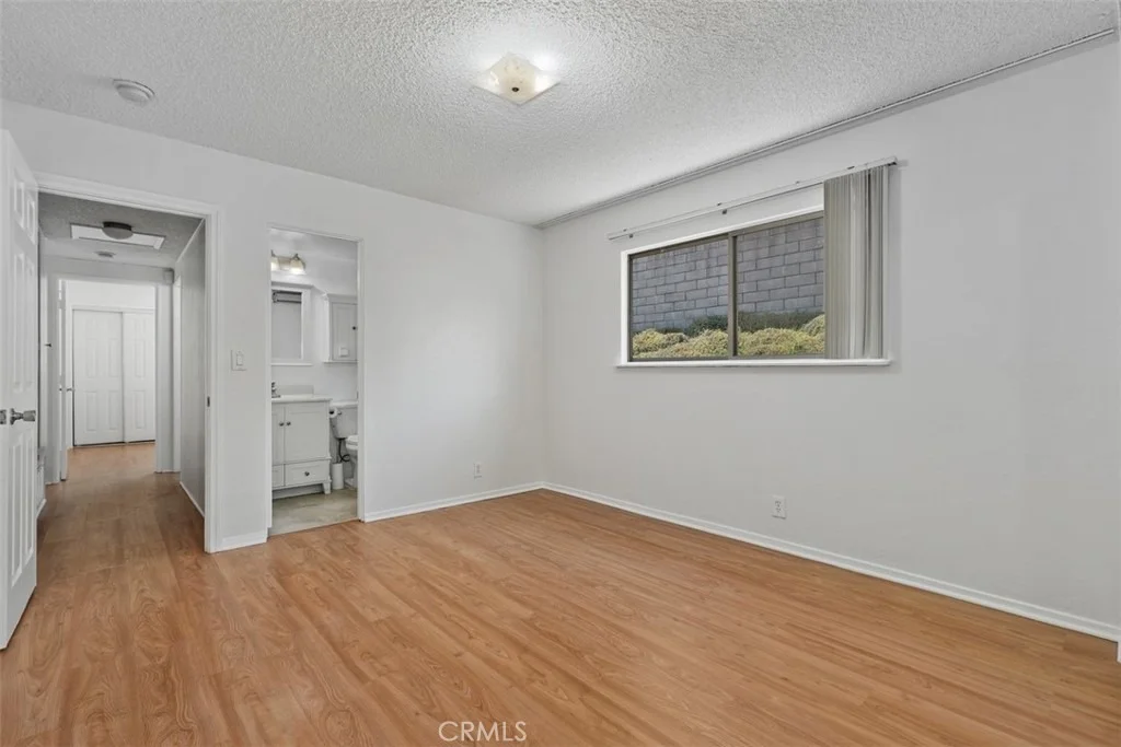 Photo of 21624 Birch Hill