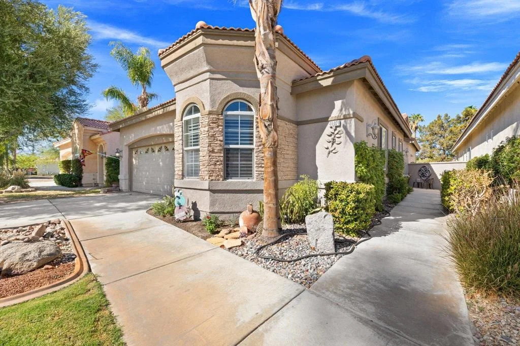 Photo of 49021 Heifitz Drive